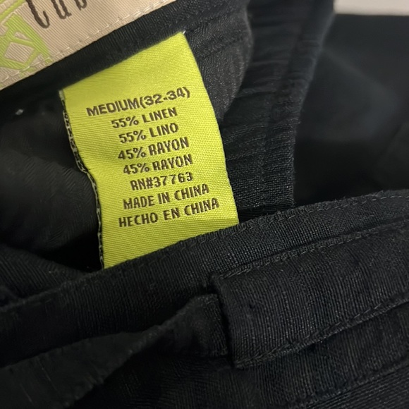 Men’s linen draw string pants - Picture 3 of 3